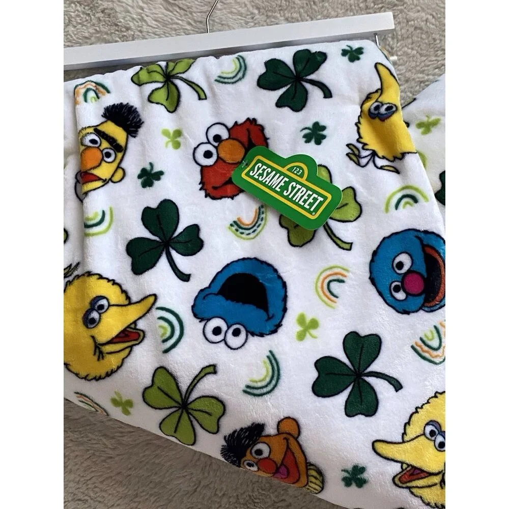 Sesame Street‎ Cookie Monster Elmo Grover St. Patrick’s Day Blanket 60”x70” NEW